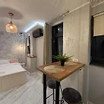 Quiet Oldtown Sudio * Бухарест