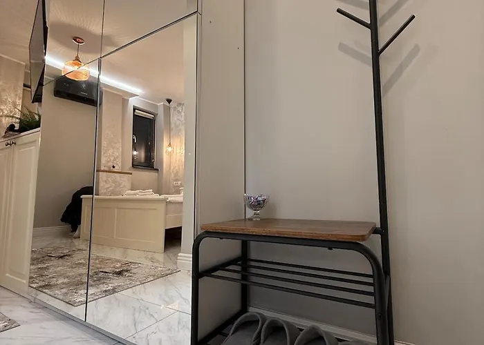 Quiet Oldtown Sudio *